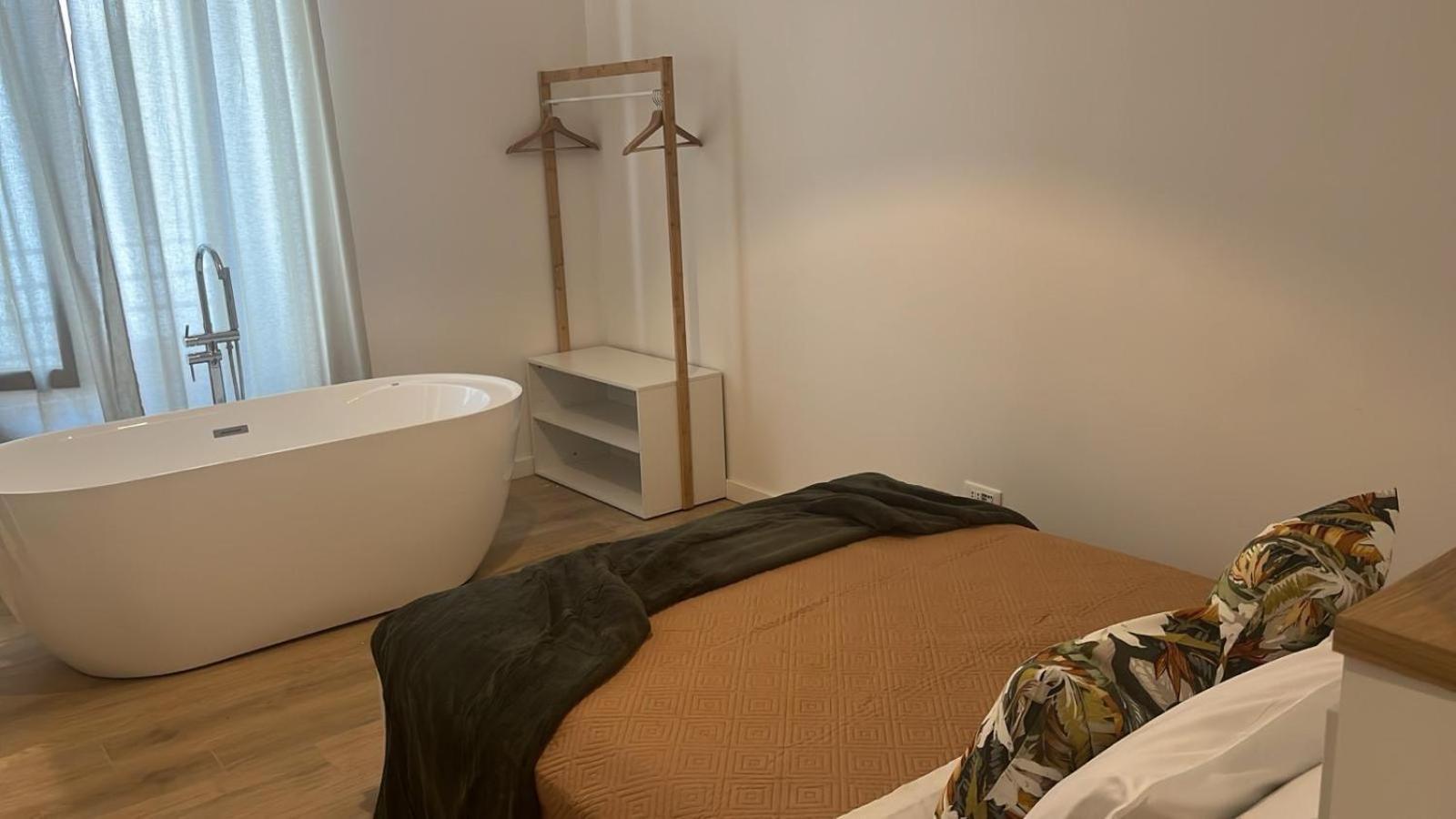 20 Settembre Rooms La Spezia Luaran gambar