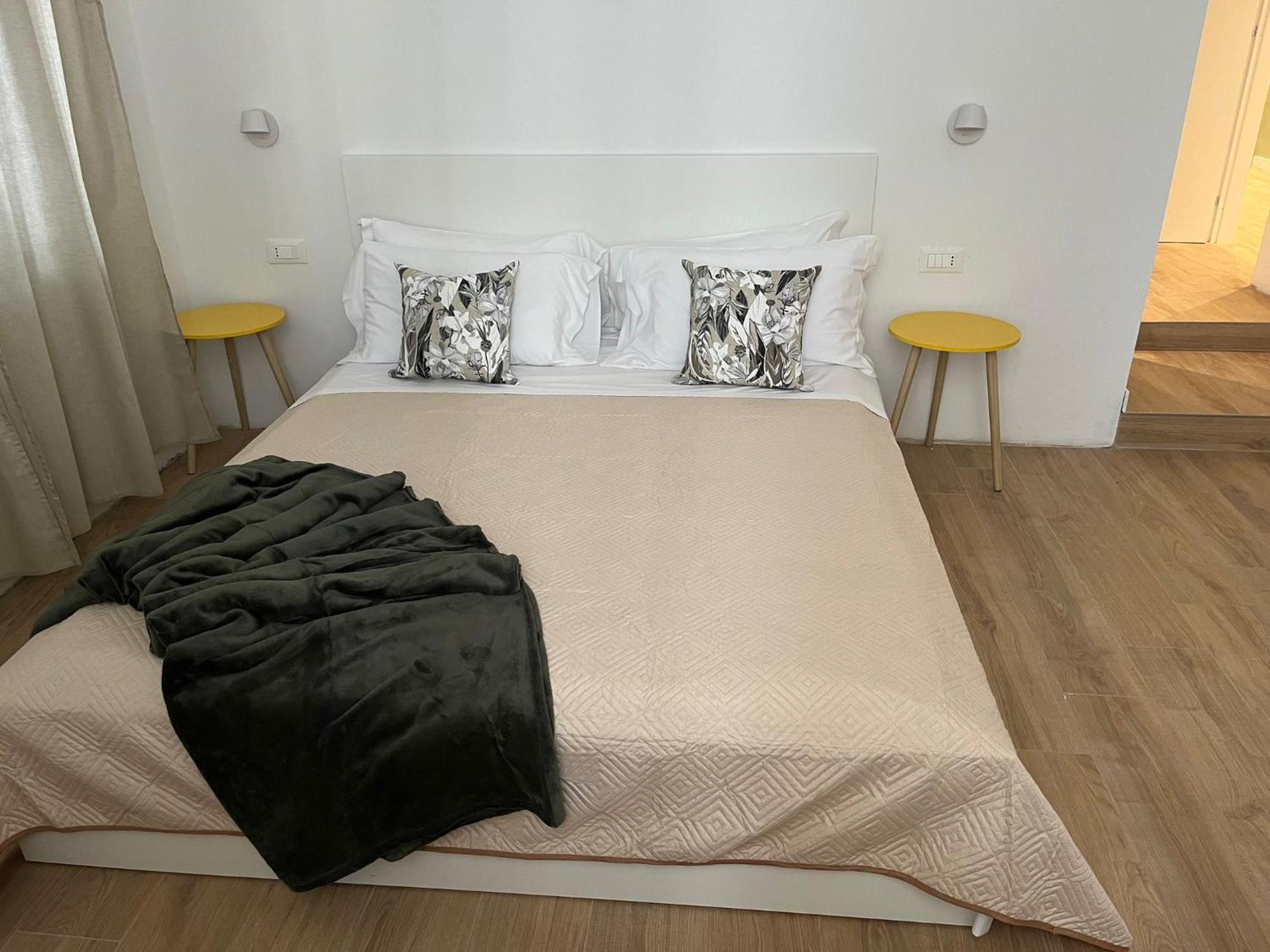 20 Settembre Rooms La Spezia Luaran gambar