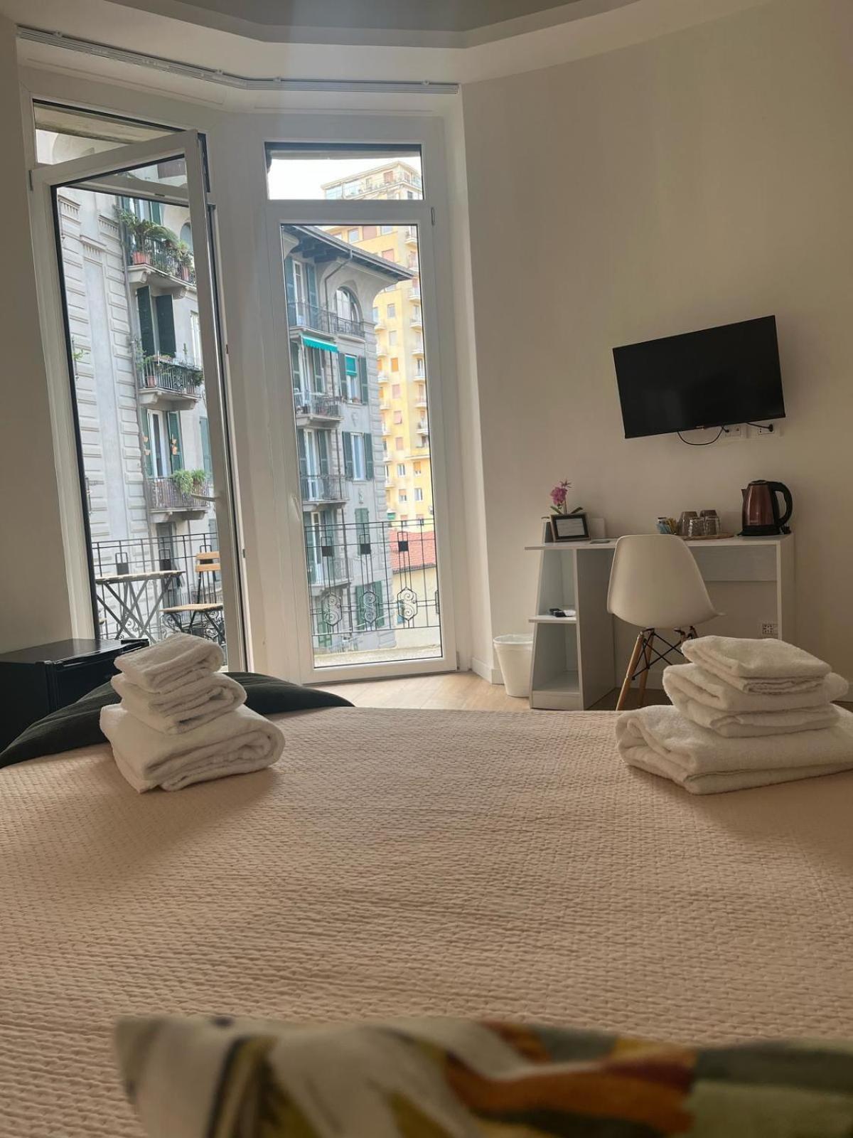 20 Settembre Rooms La Spezia Luaran gambar