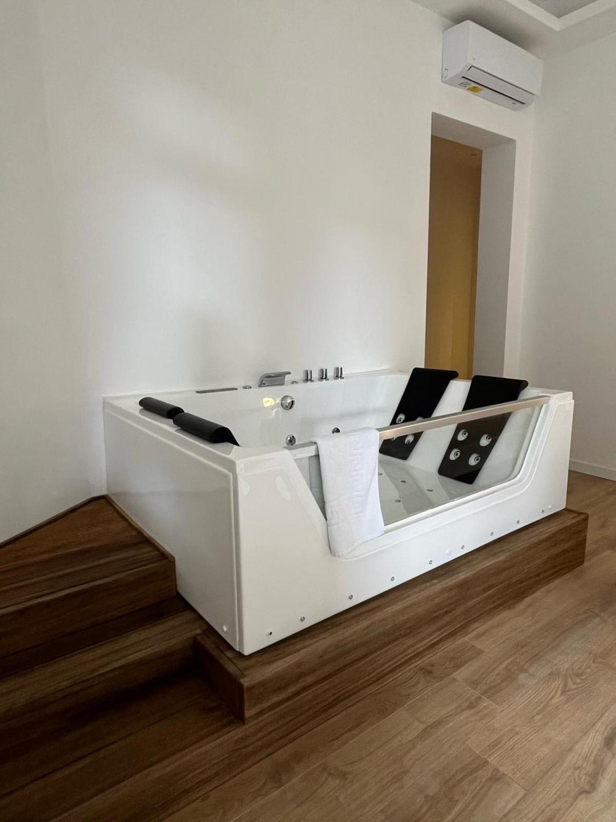 20 Settembre Rooms La Spezia Luaran gambar